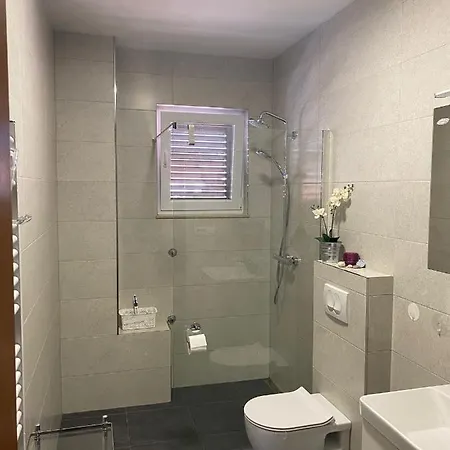 Strandhaus Roko * Preko